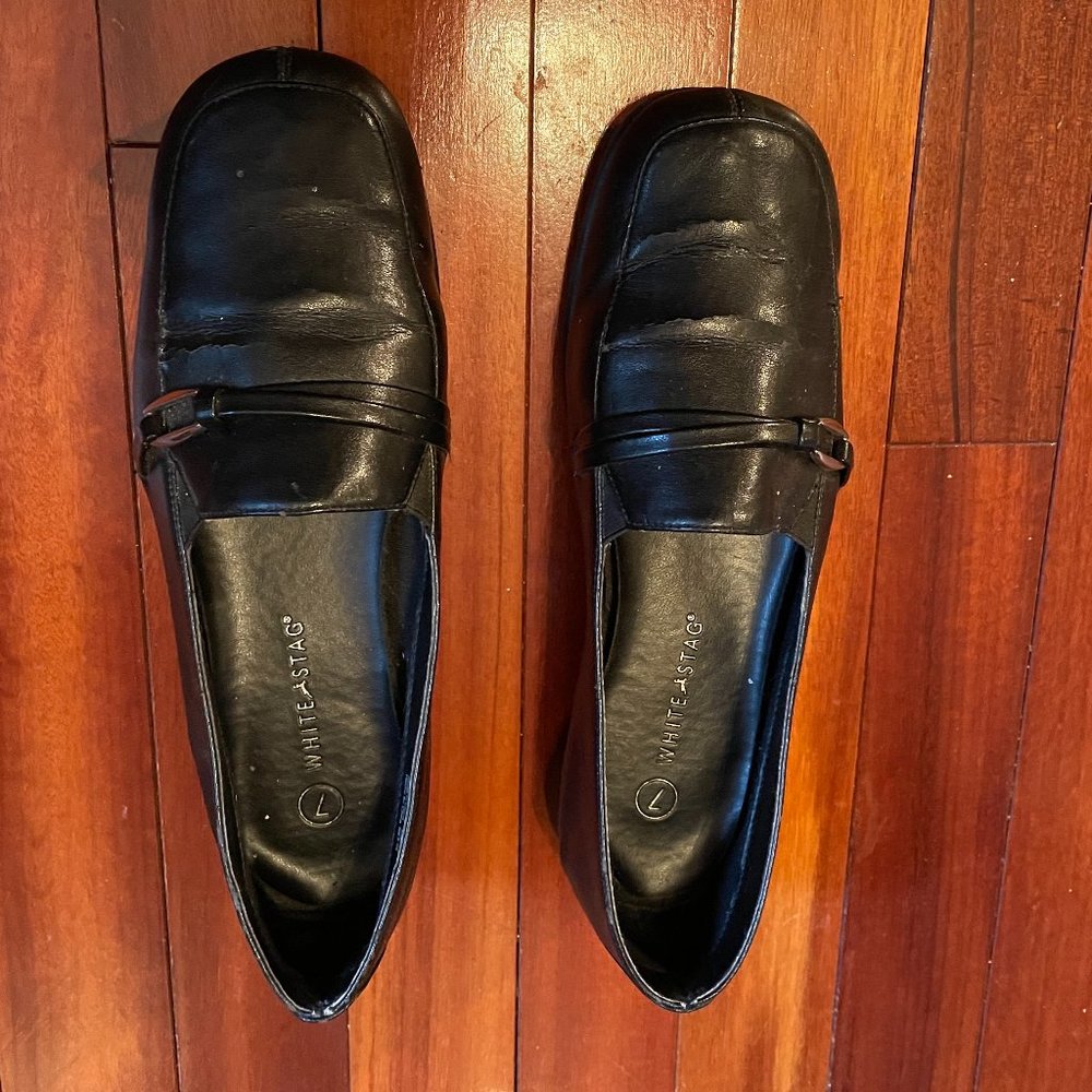"White Stag" Loafers